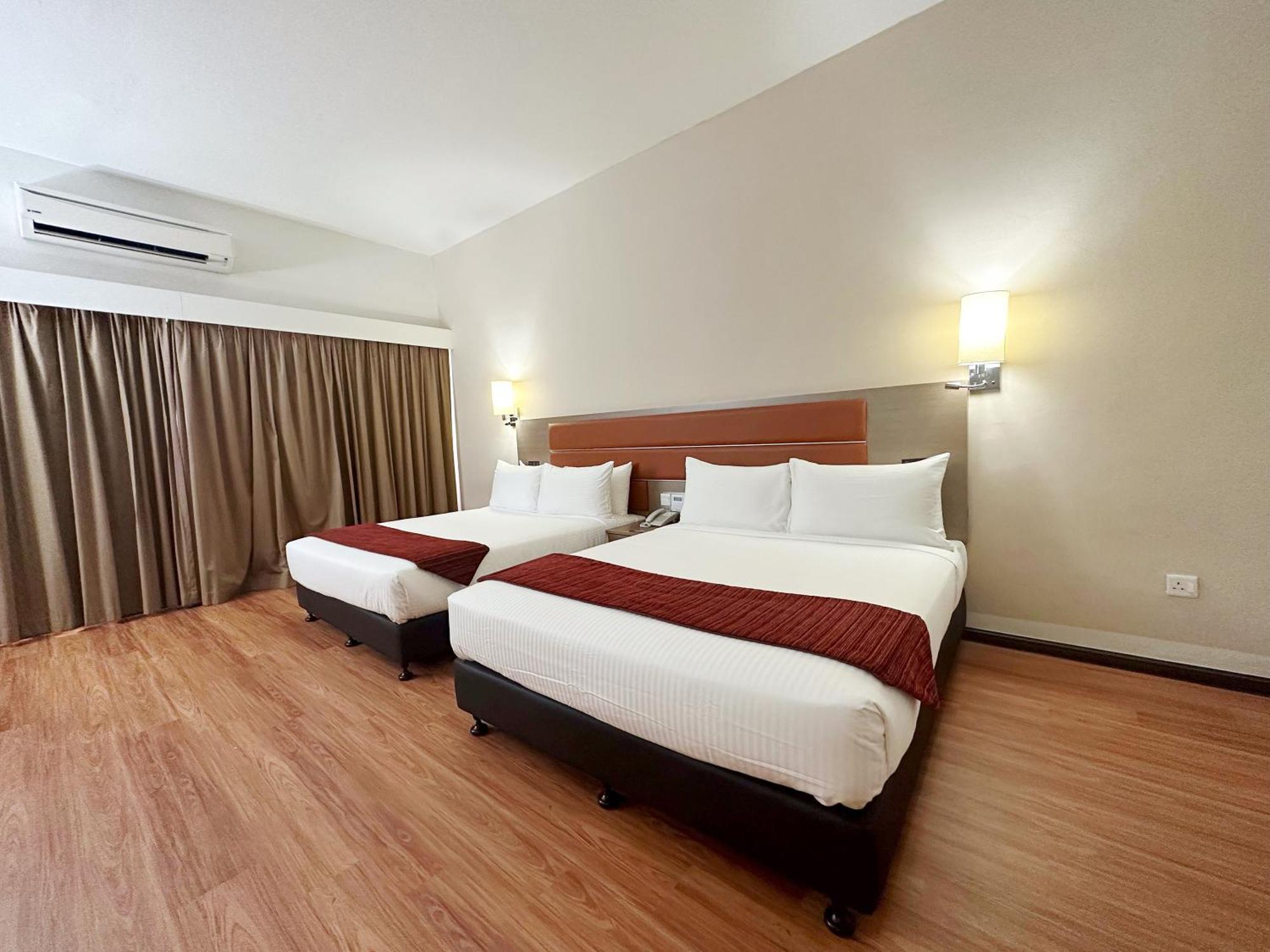 Raia Hotel & Convention Centre Terengganu Kuala Terengganu Exterior photo