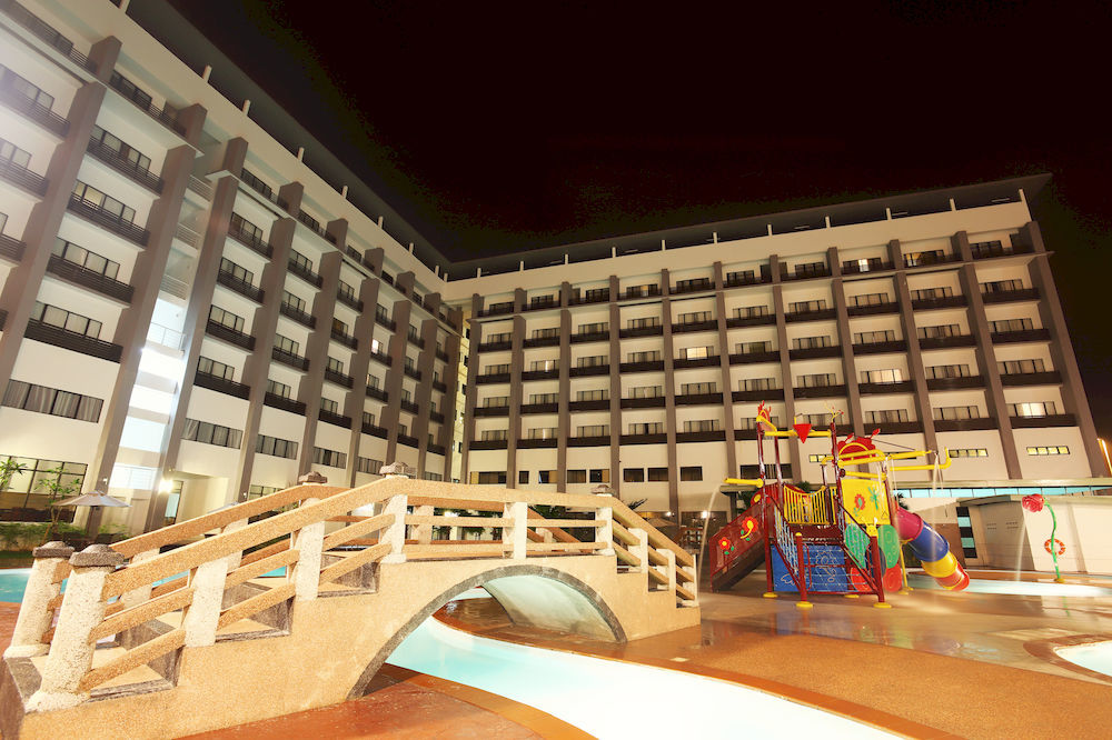 Raia Hotel & Convention Centre Terengganu Kuala Terengganu Exterior photo